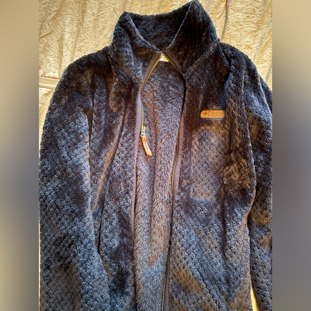 Navy blue women’s Columbia jacket